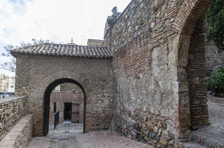 Málaga 069 - Alcazaba.jpg